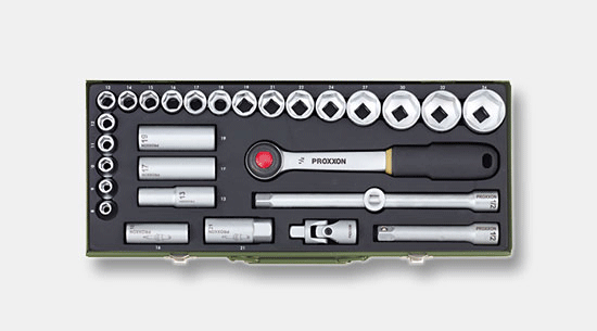 29-piece socket set for powerful mechanical work with 1/2'' ratchet