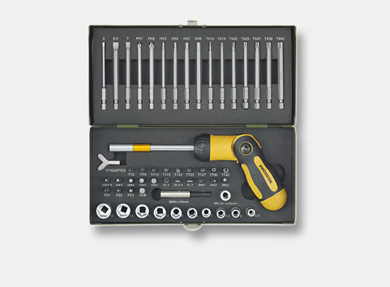 54-piece screwdriver set with foldable ratchet-screwdriver
